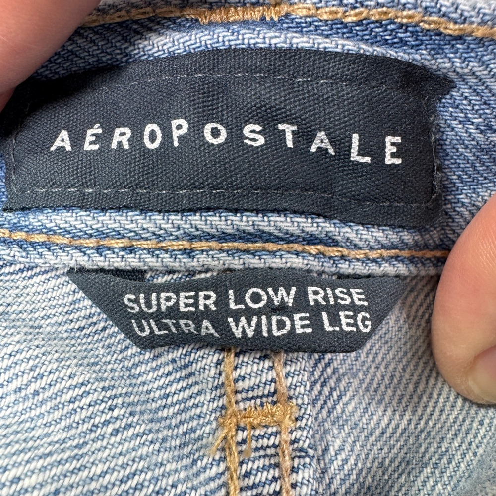 Aeropostale Women Jeans Super Low Rise Ultra Wide Leg Light Wash Floral Sz 28(?) - Picture 7 of 8
